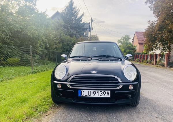 MINI ONE cena 7999 przebieg: 205900, rok produkcji 2002 z Legnica małe 137